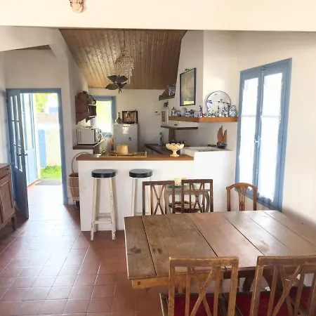 Charmante Maison Front De Avec Jardin Holiday home La Gueriniere